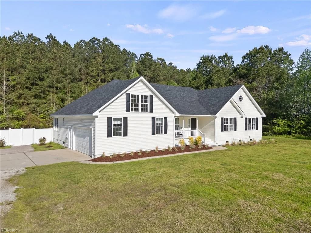 1124 Saint Brides RD W, CHESAPEAKE VA 23322 - Photo 5