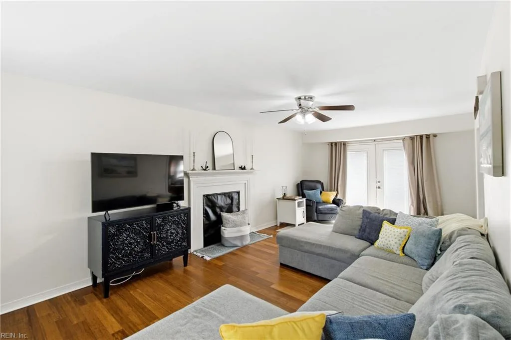 6676 Magnolia DR, GLOUCESTER VA 23061 - Photo 4