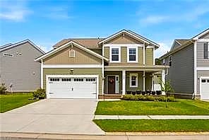 128 Blessing CIR, Suffolk — 4 bed Residential, 2,438 sqft
