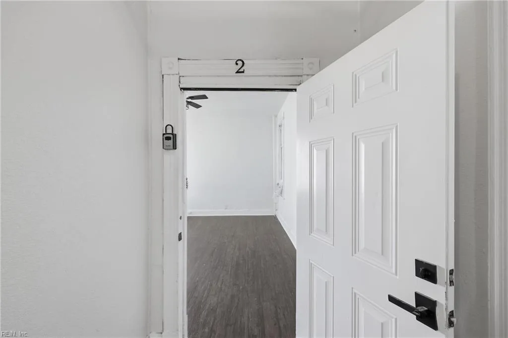 444 Dinwiddie ST, PORTSMOUTH VA 23704 - Photo 4