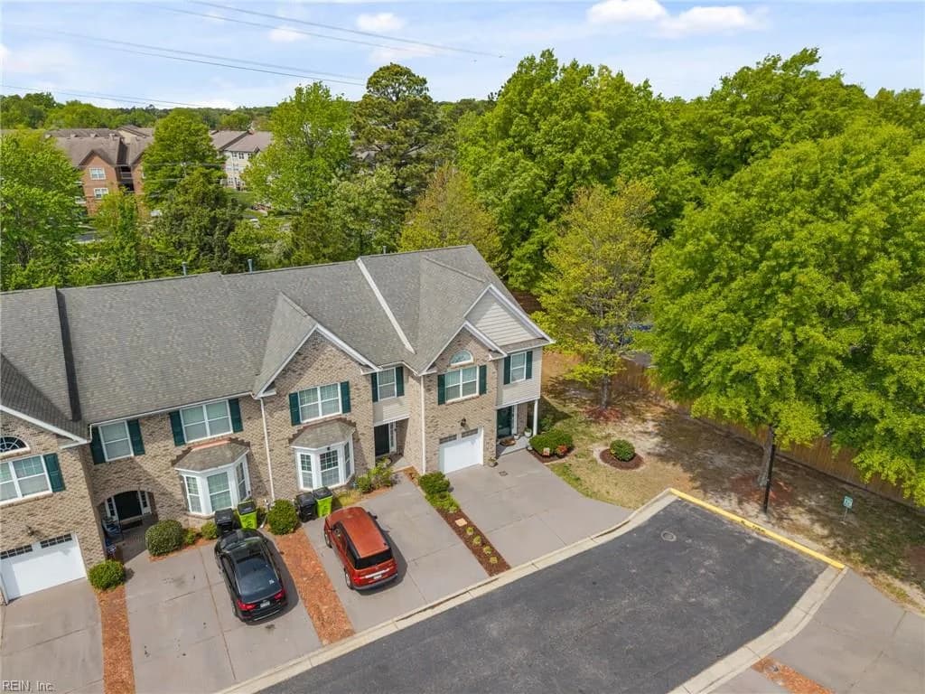 14 Rutland DR, HAMPTON VA 23666 - Photo 4
