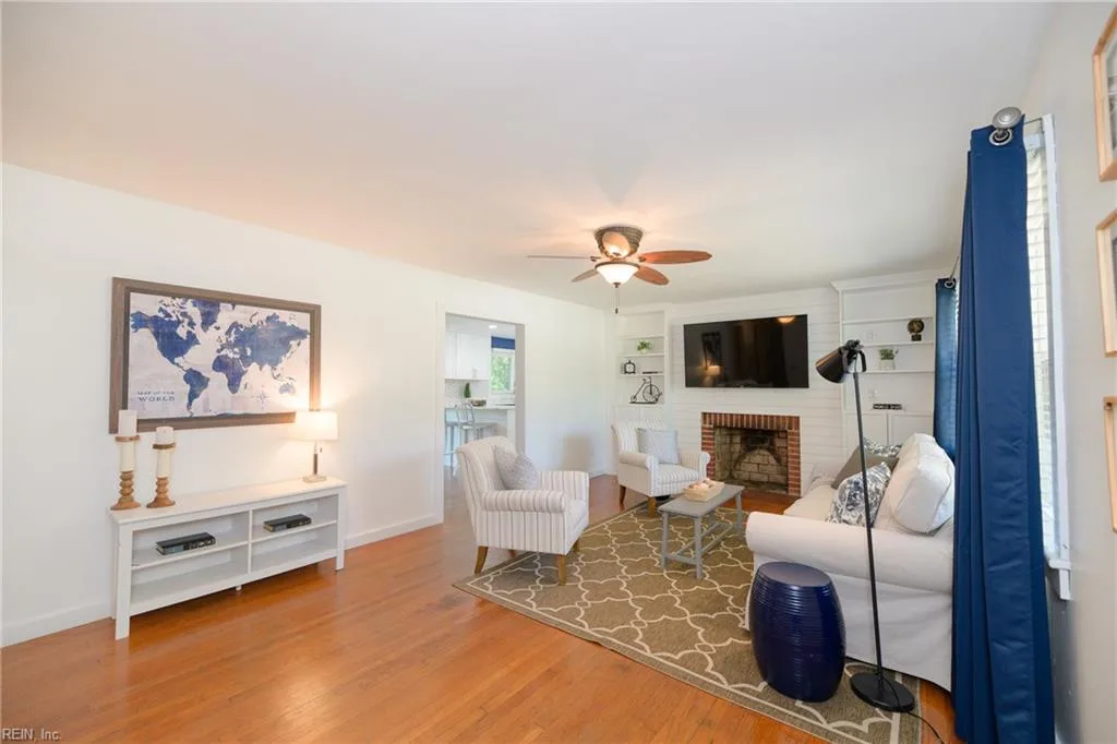 4107 Hazelwood RD, HAMPTON VA 23666 - Photo 3