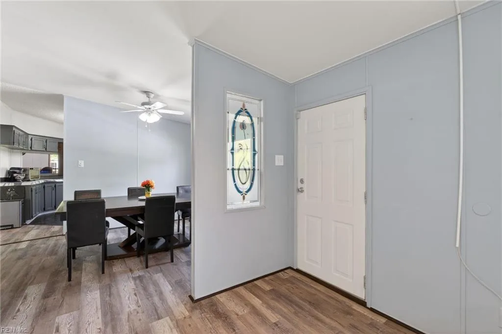 11867 Harcum RD, GLOUCESTER VA 23061 - Photo 3