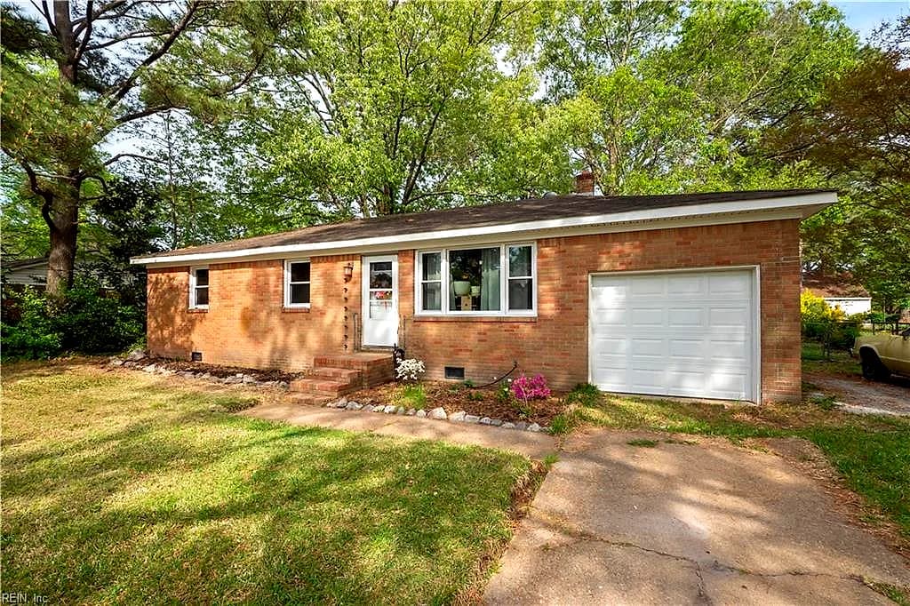 1009 Vanderploeg DR, CHESAPEAKE VA 23320 - Main photo