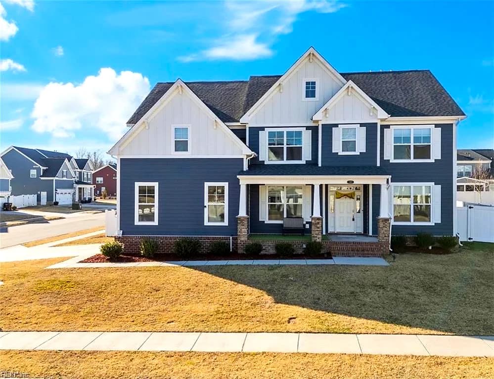 312 Maycox LN, CHESAPEAKE VA 23322 - Main photo