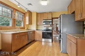 236 Pocahontas PL, HAMPTON VA 23661 - Photo 5