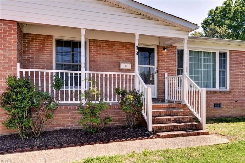 14 Astor DR, NEWPORTNEWS VA 23608 - Photo 3