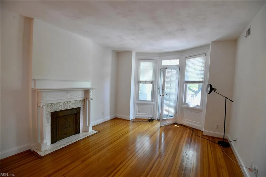 1009 Colonial AVE #3, NORFOLK VA 23507 - Photo 5