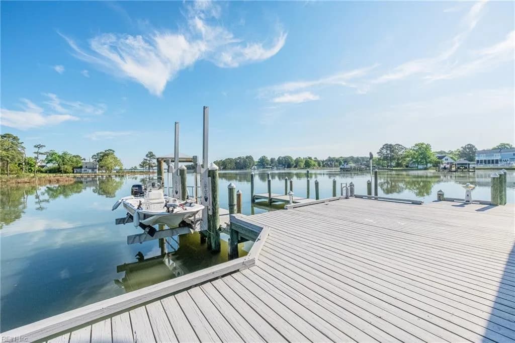 106 Ocean Breeze DR, YORKTOWN VA 23693 - Photo 5