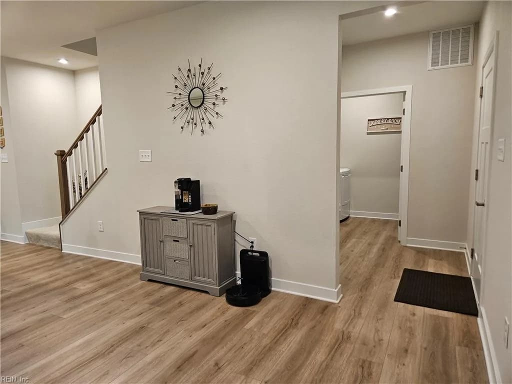 23082 Retreat LN, CARROLLTON VA 23314 - Photo 3