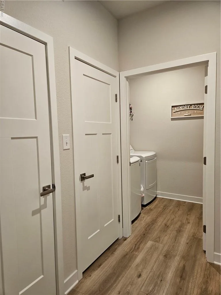 23082 Retreat LN, CARROLLTON VA 23314 - Photo 4