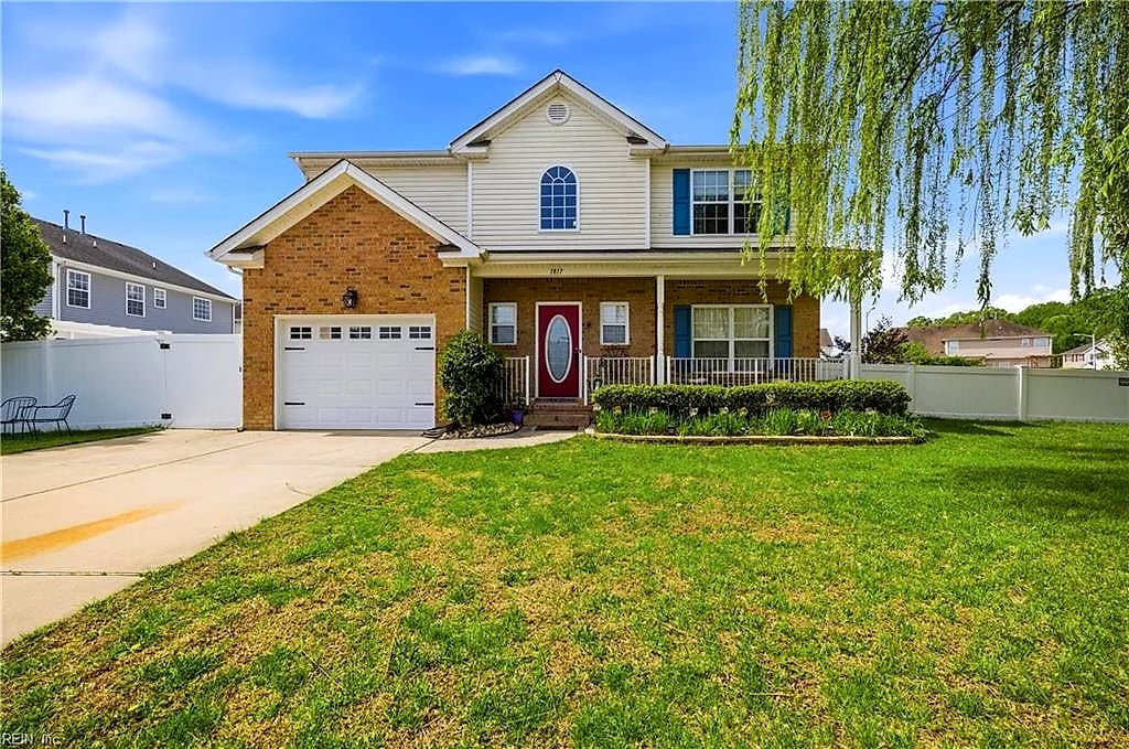 1817 Laplaca LN, Virginia Beach — 3 bed Residential, 1,933 sqft