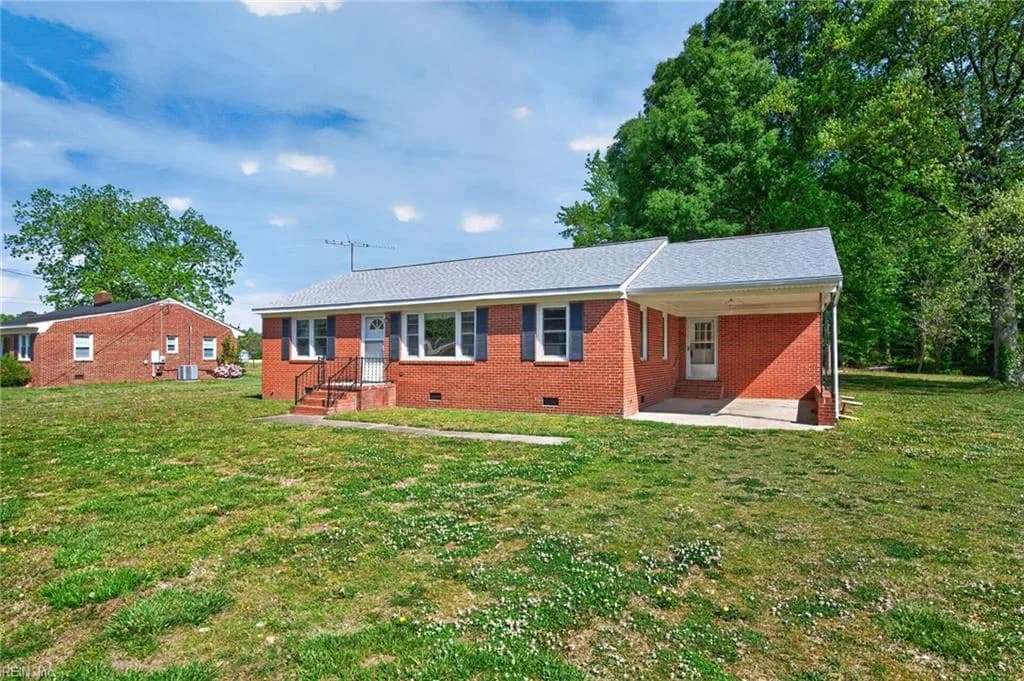 204 Country Club RD, FRANKLIN VA 23851 - Photo 3