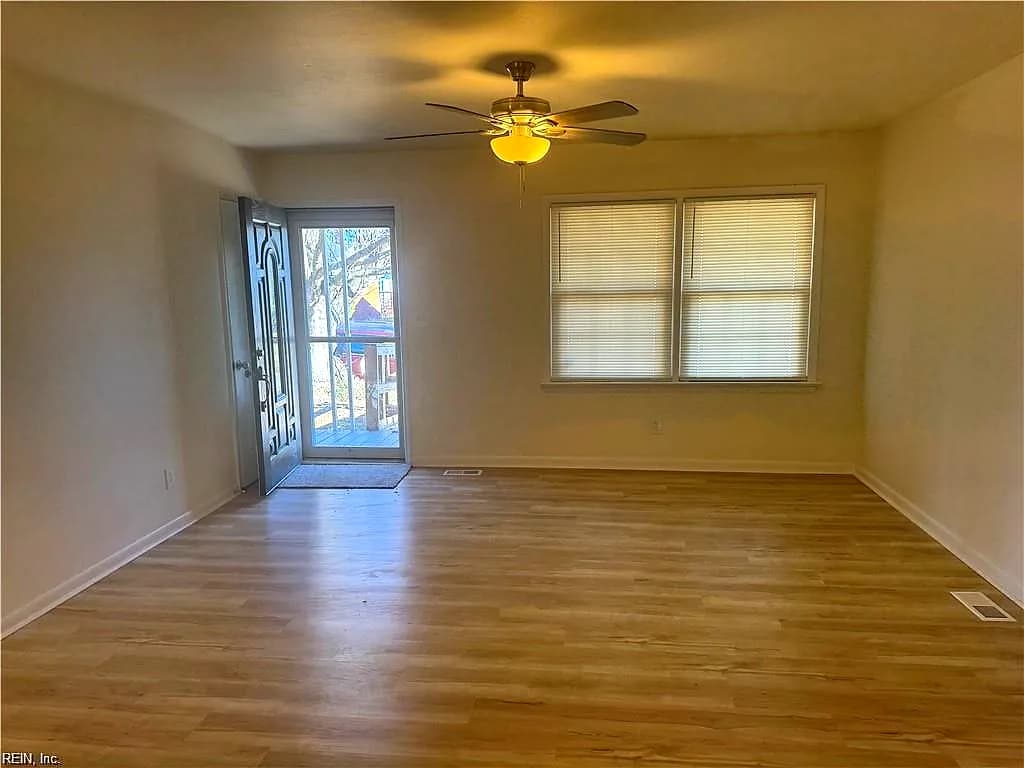 4108 Wake AVE, CHESAPEAKE VA 23324 - Photo 3