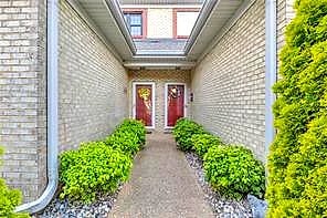 242 Genoa DR #20, Hampton — 3 bed Residential, 2,426 sqft