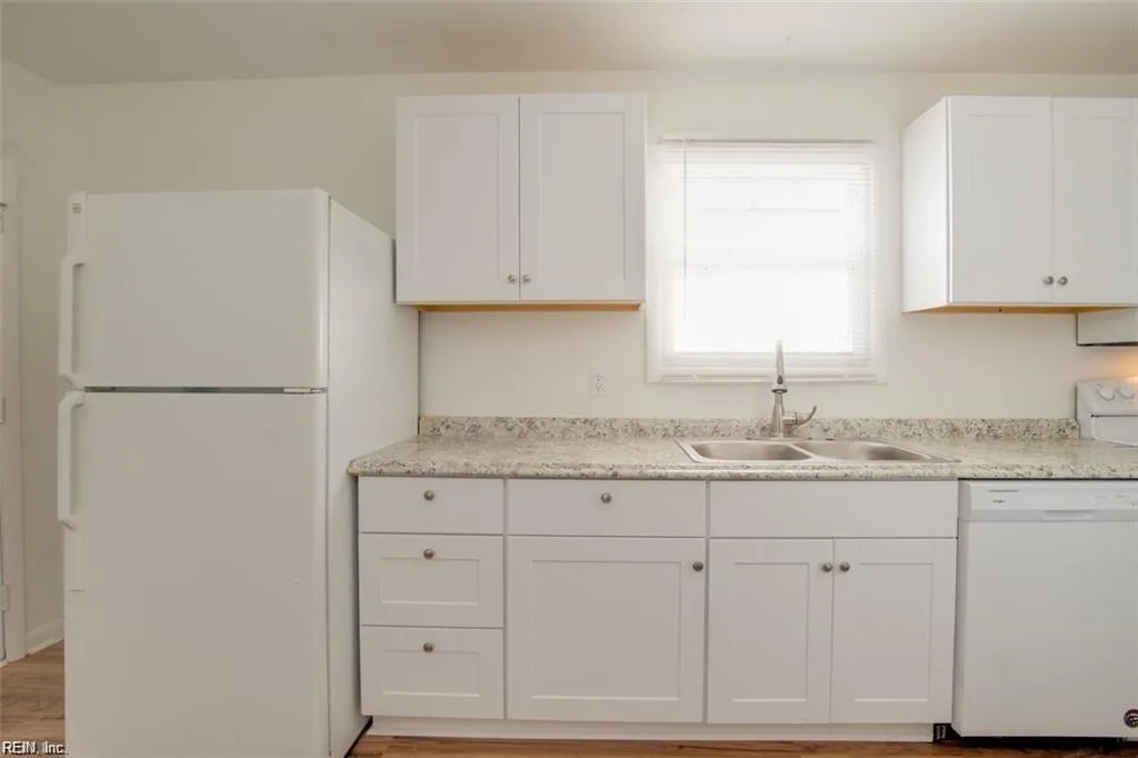 714 Langley Ave, Hampton, VA 23669, USA - Photo 5