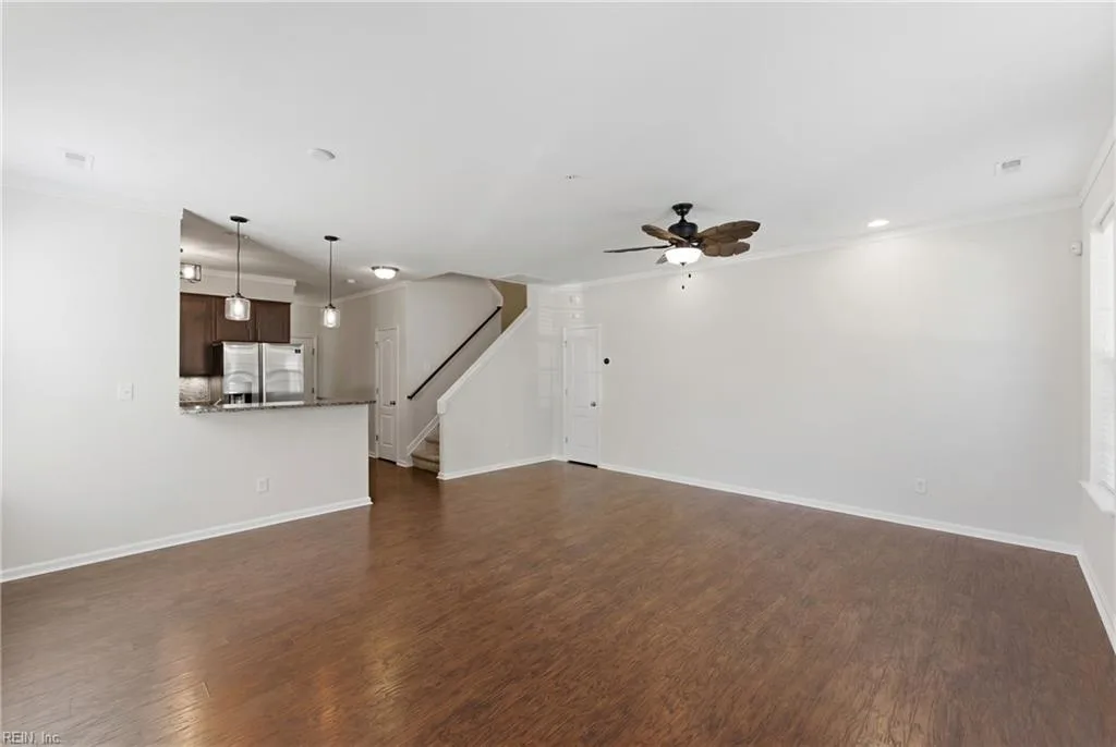 208 Agate ST, VIRGINIABEACH VA 23462 - Photo 4
