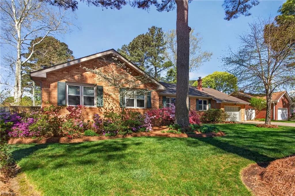 1109 Cresthaven LN, VIRGINIABEACH VA 23464 - Photo 3