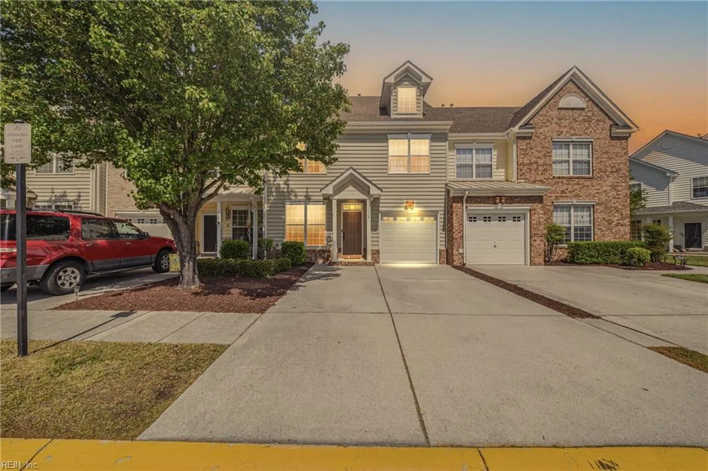 1025 Lambourne LN, Virginia Beach — 3 bed Residential, 1,930 sqft