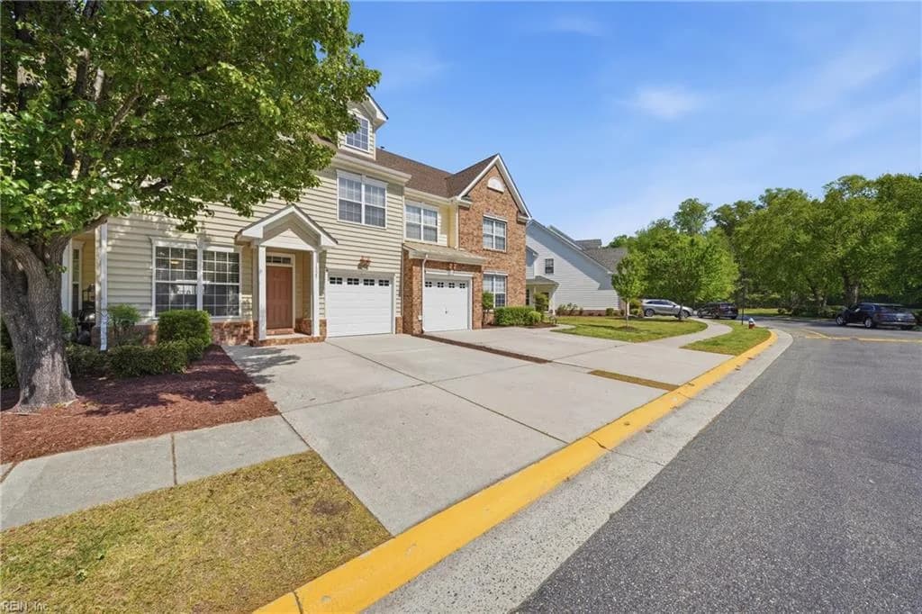 1025 Lambourne LN, VIRGINIABEACH VA 23462 - Photo 3