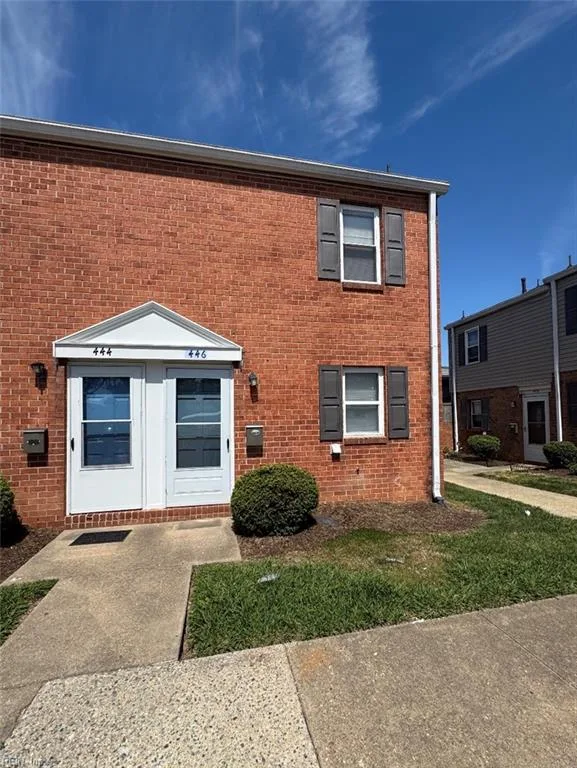 446 Britnie CT, NEWPORTNEWS VA 23602