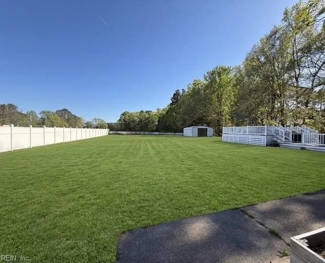 1833 Benefit RD, CHESAPEAKE VA 23322 - Photo 3