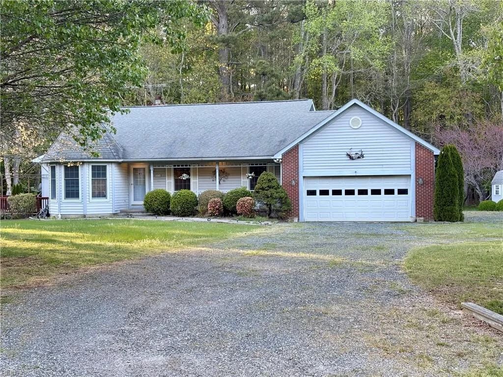 5076 Peaceful Lakes DR, EXMORE VA 23350 - Photo 2
