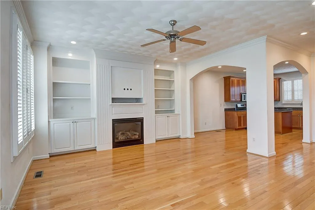 3725 Avilla CT, VIRGINIABEACH VA 23455 - Photo 3