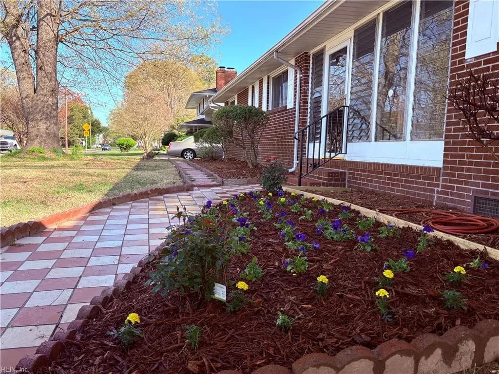 4011 Campbell RD, NEWPORTNEWS VA 23602 - Photo 3