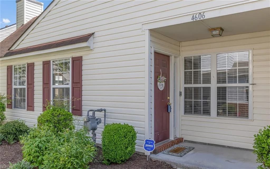 4606 Olde Stone WAY, CHESAPEAKE VA 23321 - Main photo
