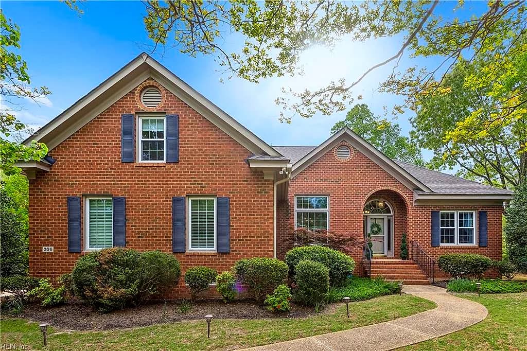 206 Lakewood DR, WILLIAMSBURG VA 23185 - Main photo