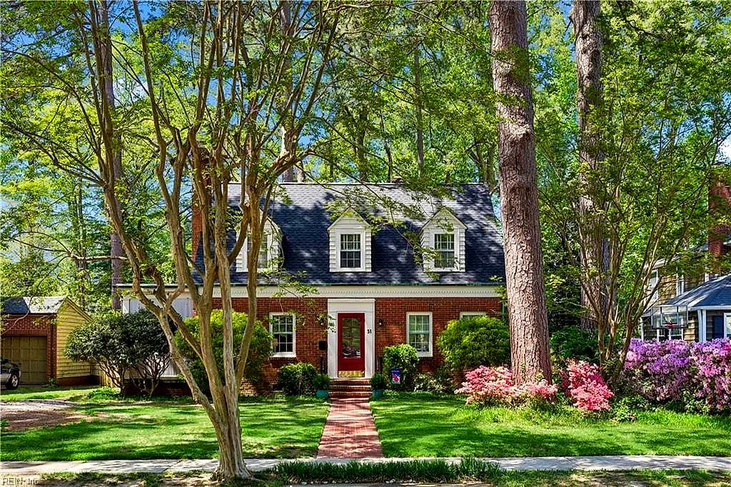 31 Stratford RD, NEWPORT NEWS VA 23601 - Main photo