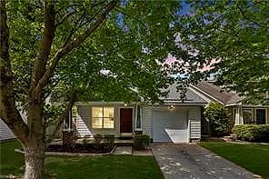297 Town Pointe WAY, NEWPORT NEWS VA 23601 - Main photo