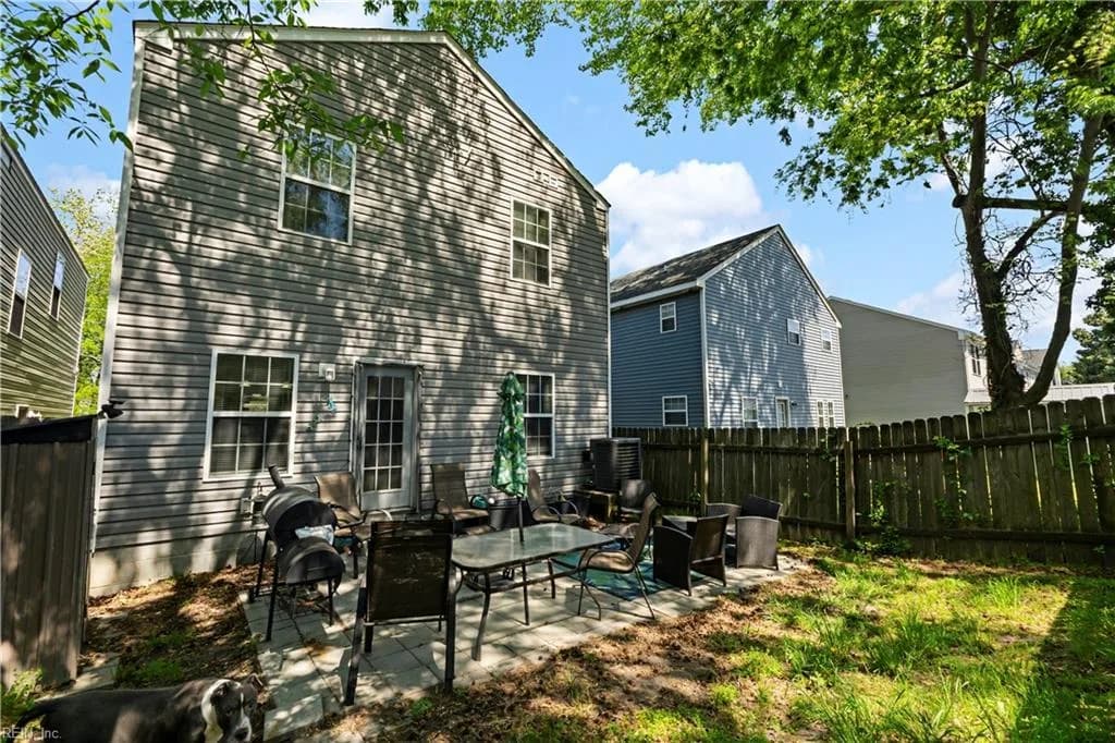 1016 Middle ST, CHESAPEAKE VA 23324 - Photo 5