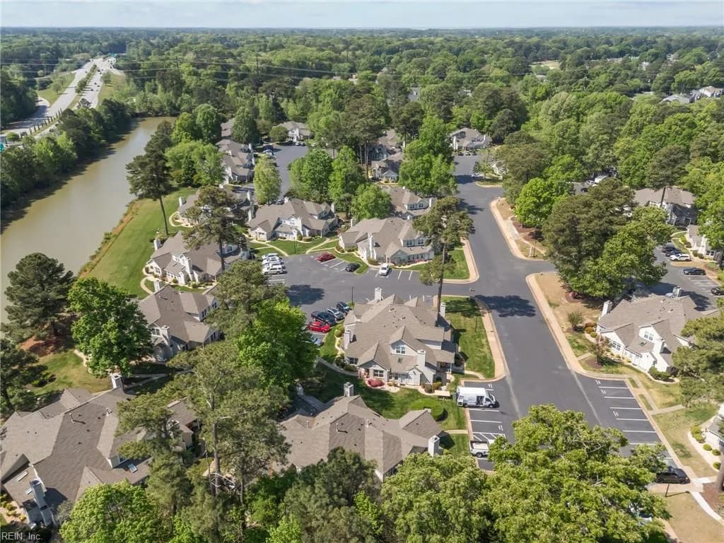 1003 Island QUAY, NEWPORTNEWS VA 23602 - Photo 5