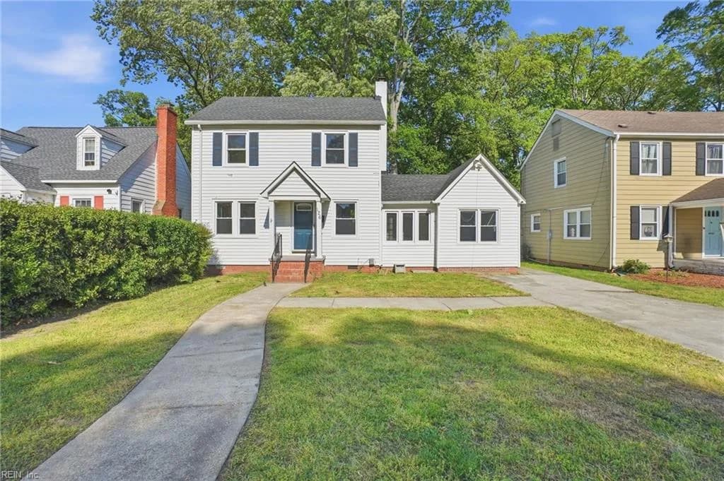126 Cherokee RD, HAMPTON VA 23661 - Photo 2
