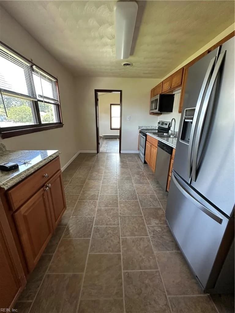 1636 King William RD, VIRGINIABEACH VA 23455 - Photo 5