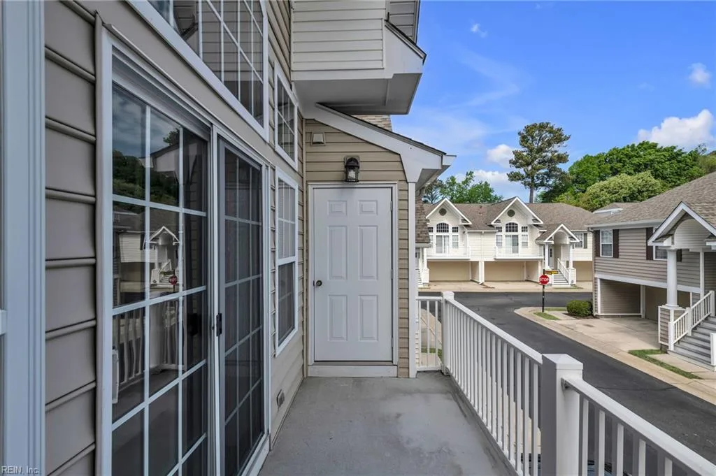 3913 Van Ness DR, VIRGINIABEACH VA 23462 - Photo 4