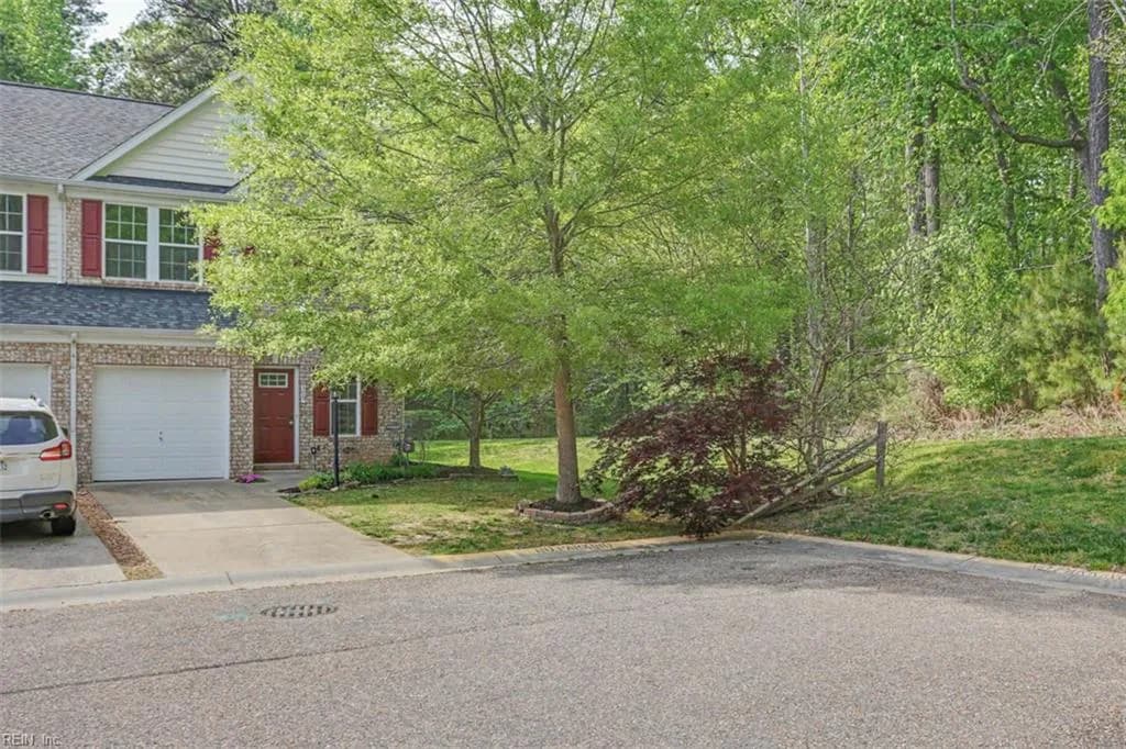 509 Alexia LN, YORKTOWN VA 23690 - Main photo