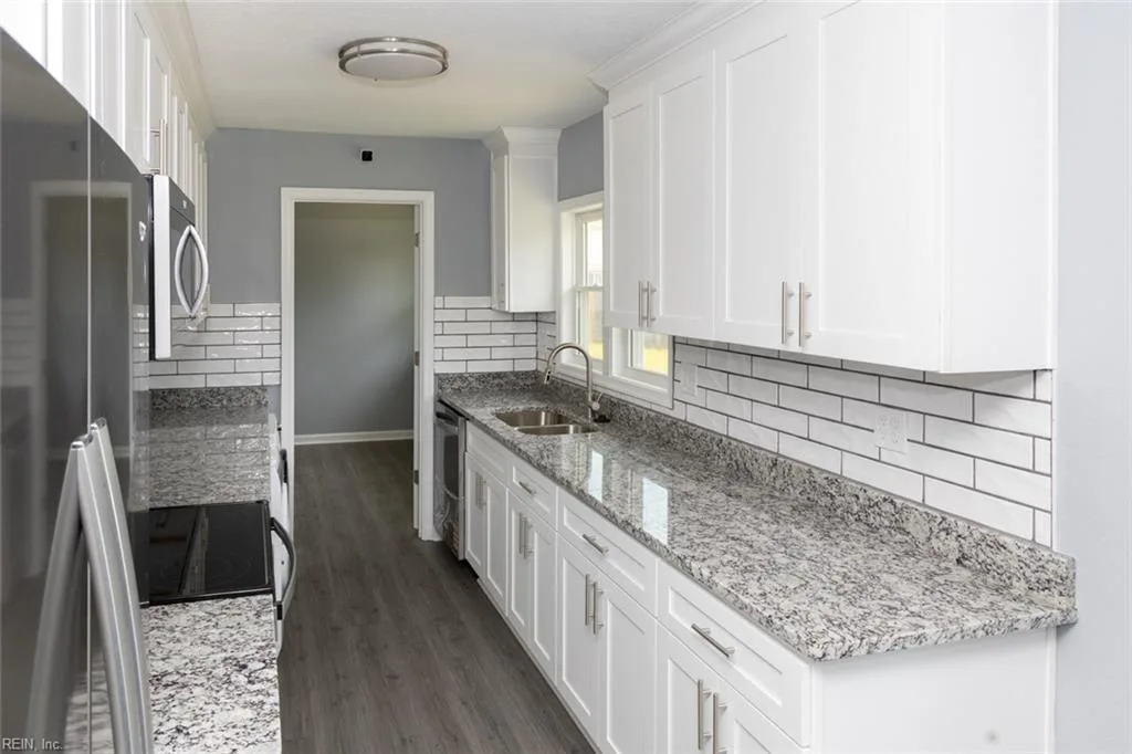 5244 Silvey DR, NORFOLK VA 23502 - Photo 4