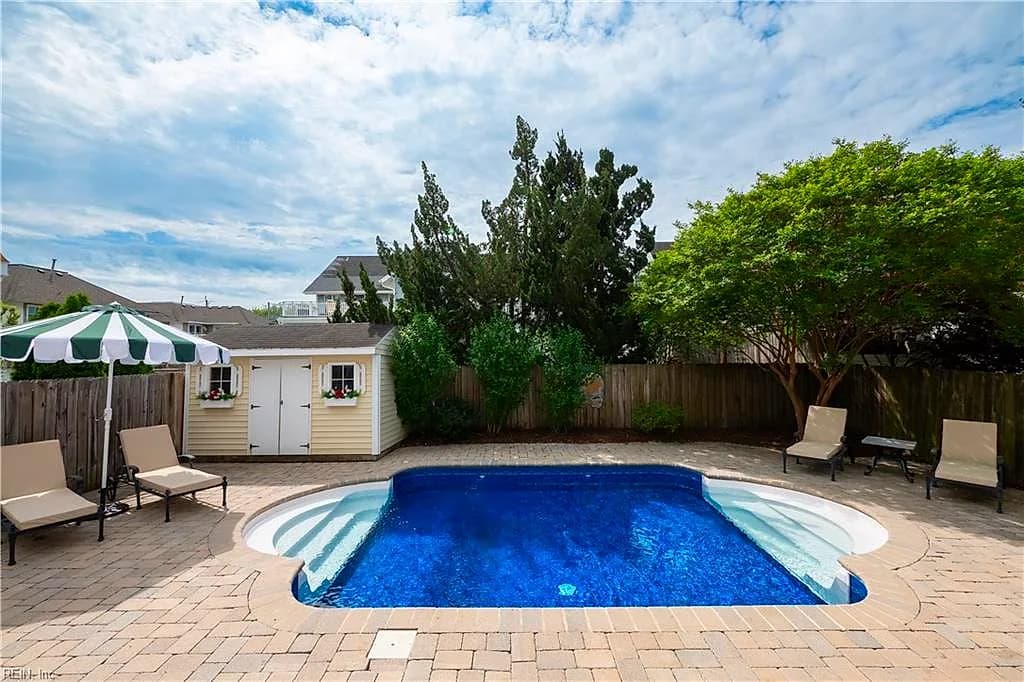 204 62nd ST, VIRGINIA BEACH VA 23451 - Photo 4