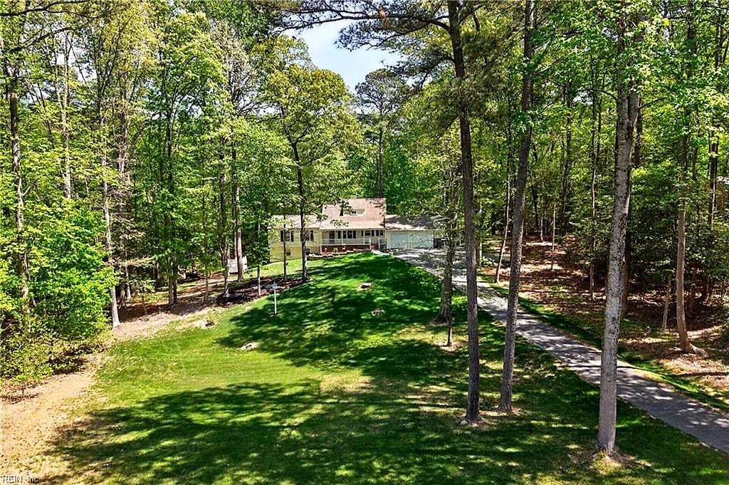 119 Tanbark LN, Williamsburg — 4 bed Residential, 3,010 sqft