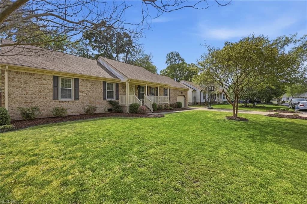 608 Ravenstone DR, CHESAPEAKE VA 23322 - Photo 4