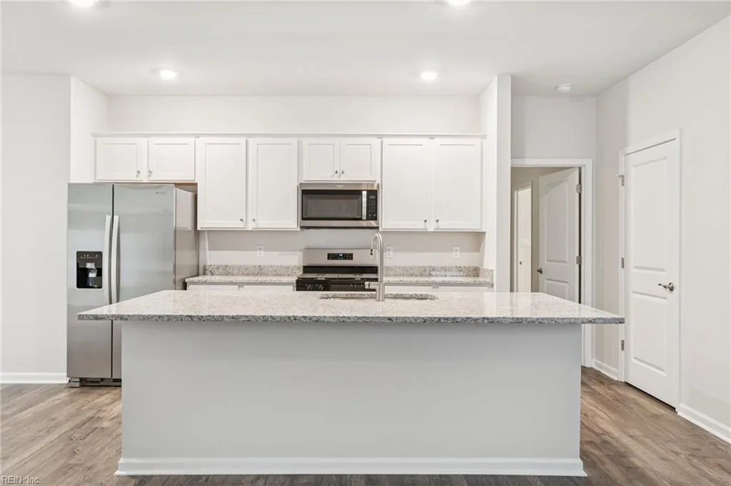 5004 Melanie CT, SUFFOLK VA 23434 - Photo 4