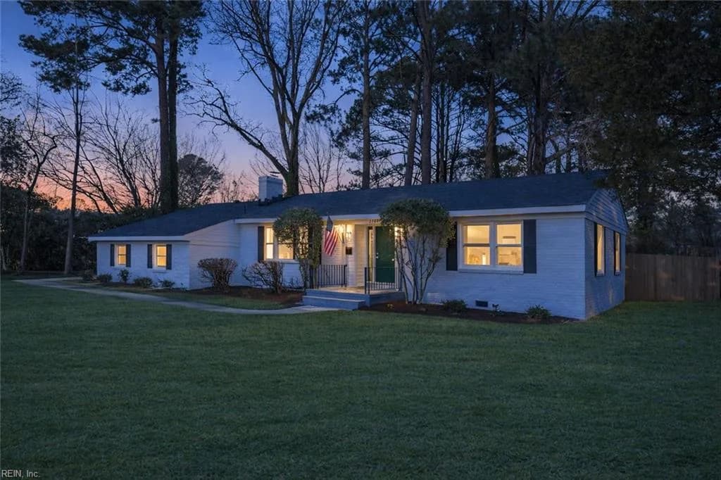 2300 Plantation DR, VIRGINIABEACH VA 23454 - Photo 3