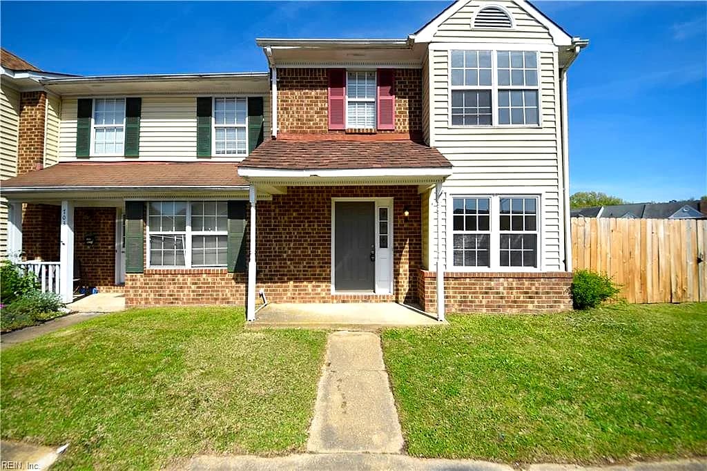 701 Nottaway DR, CHESAPEAKE VA 23320 - Main photo