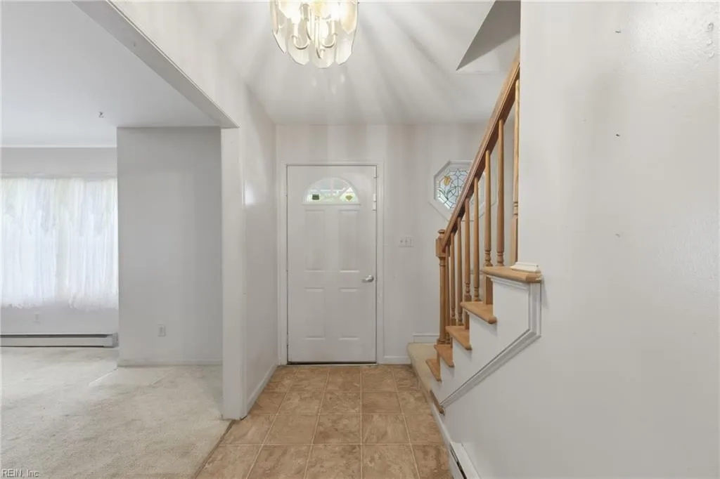 406 Teepee DR, NEWPORTNEWS VA 23602 - Photo 5
