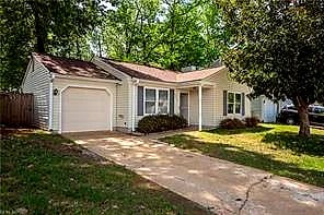 5025 Cliffony DR, Virginia Beach — 3 bed Residential, 1,035 sqft