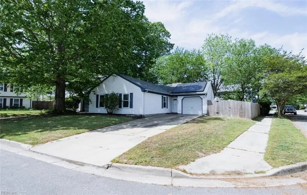 1501 Crawley CIR, VIRGINIABEACH VA 23464 - Photo 3