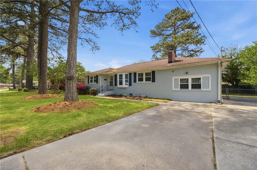 13 Kennedy DR, PORTSMOUTH VA 23702 - Photo 5